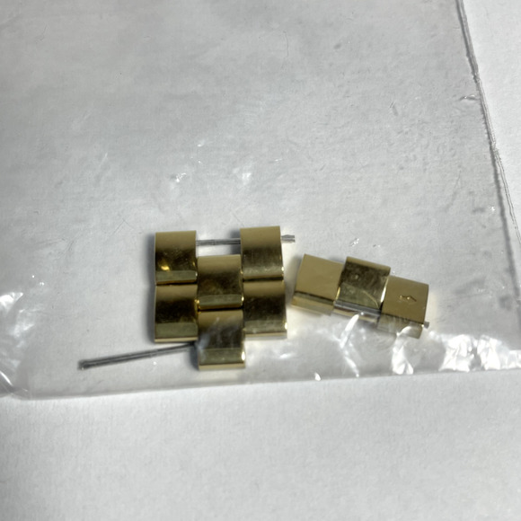 Marc By Marc Jacobs Watch Amy Multi-Color Gold Tone Crystals Round Dial Women's - Picture 9 of 9